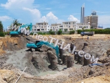 10 October 2014 Centara Grand - construction site