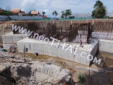 30 Juli 2014 Centara Grand - construction site