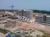 09 November 2013 Grand Beach Condo 1 Rayong - construction site