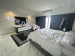 Pattaya Asunto 8,500,000 THB - Myyntihinta; Peak Condominium