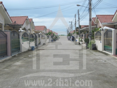 Chokchai Garden Home 1 パタヤ