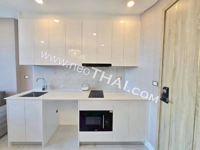 4,400,000 - Copacabana Beach Jomtien